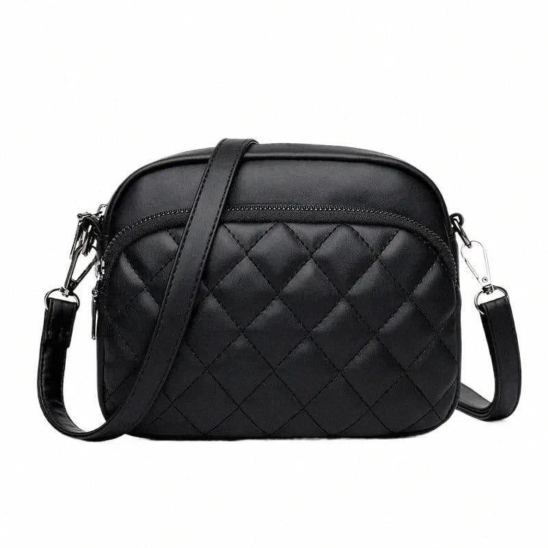 Diamond Textured Black Bag | For Daily Use